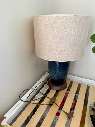 Modern Ceramic Table Lamp with Fabric Shade – Good Condition