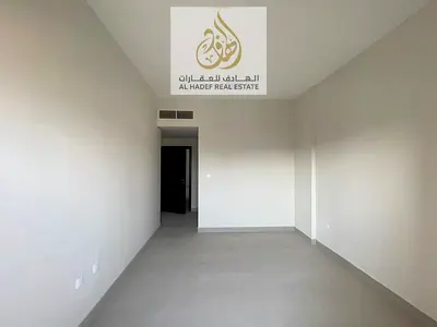 شقة غرفة وصالة ماستر 2 حمام مع بلكونة الجرف 3 قريب السوق الصيني عجمان 32 ألف