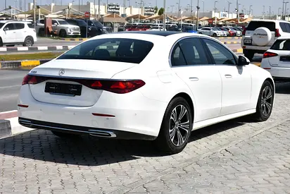 2025 Mercedes-BENZ E-CLASS 缩略图 3