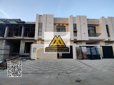 A great opportunity to own a townhouse with good finishes and a quiet location in Al-Haliou 2, close to the mosque and all essential services. Suitabl