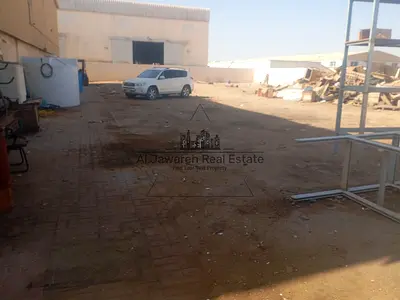 كود 3093 للايجار السنوي مستودع مميز مع حوطه في ام القيوين بموقع استراتيجي  قريب  من  جميع  الخدمات  الحيوية  مع  سهولة  الوصول  الى  الطرق  الرئيسية