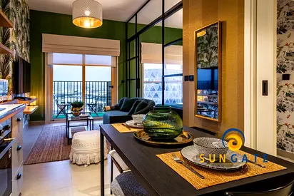 Fully Furnished, Prime location, Top amenities