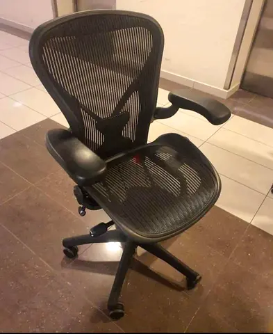 Ergonomic Mesh Office Chair (Adjustable, Black)