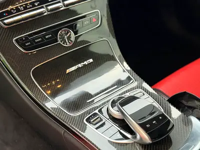 2017 Mercedes-BENZ C-CLASS thumbnail 10