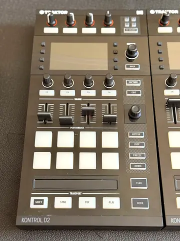 Traktor D2 flawless condition