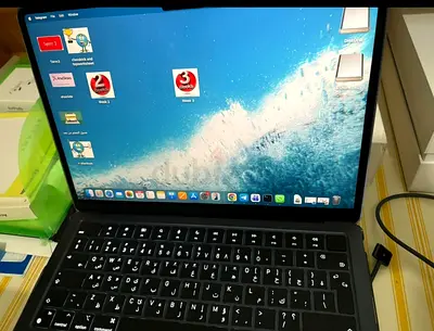 Macbook air 13-inch Latest Model m3