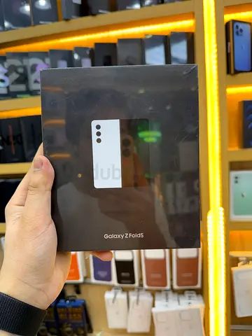 Samsung Galaxy Z Fold 5 256 GB Brand New