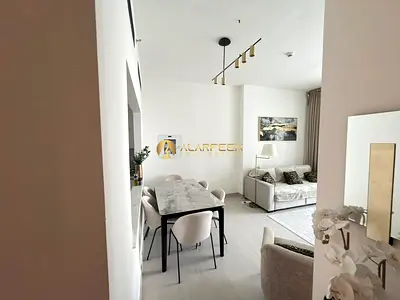 شقة مفروشة بغرفتي نوم | إطلالة على المسبح ووسط المدينة | Binghatti Lavender JVC