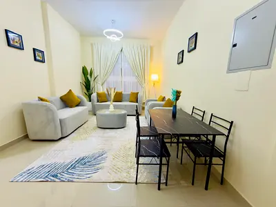 🏠 للإيجار: شقة غرفة وصالة مفروشة VIP – النعيمية 1 (عجمان)
