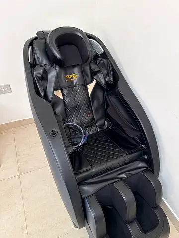 Full-Body Electric Massage Chair — Black, Good Condition