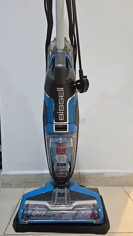 Multi-surface vacuum