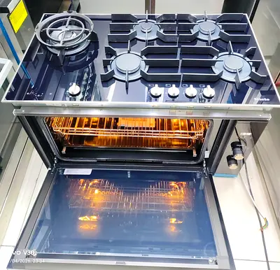 Free delivery Miele Brand New built in cooktop Gas with Oven- never used