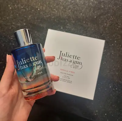 Julliette has a G*n Vanilla Vibes EDP 100ml
