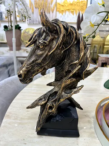 Stone-Look Horse Head Sculpture Bust