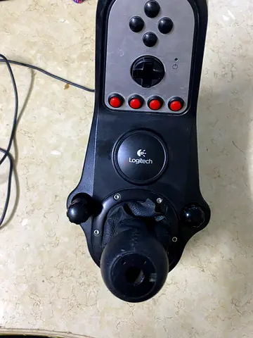 Logitech G27 Racing Wheel. Xbox 360 1 and xbox 360 Pro