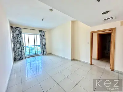 SPACIOUS 1BR | BALCONY | NEAR METRO