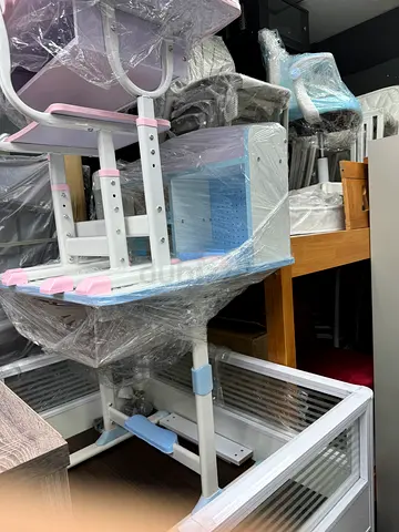 Adjustable children study table