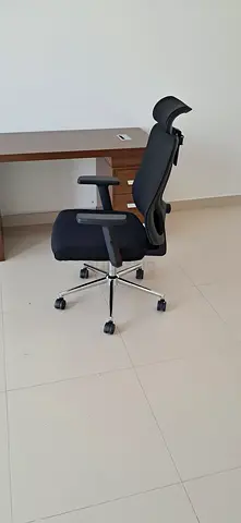 Brand new office table chairs available