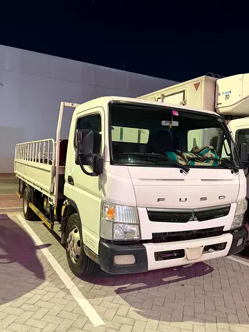 Mitsubishi Canter 2021 - GCC Specs - Reliable and Ready to Work