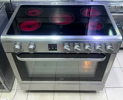 Hoover Five Burner Cooker Electric Ceramic 90by60