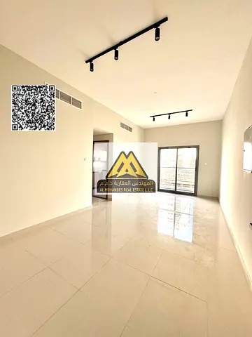 للإيجار السنوي شقة في النعيمية 1 عجمان أول ساكن، تتميز بمساحات كبيرة وتصميم عملي مناسب للعائلات، مع موقع ممتاز قريب من جميع الخدمات والمرافق الحيوية.