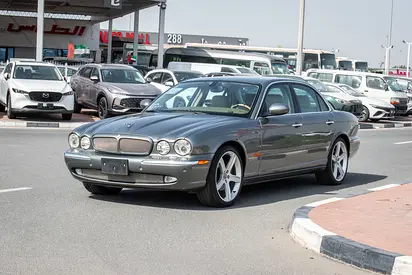2006 Jaguar XJ 照片 2