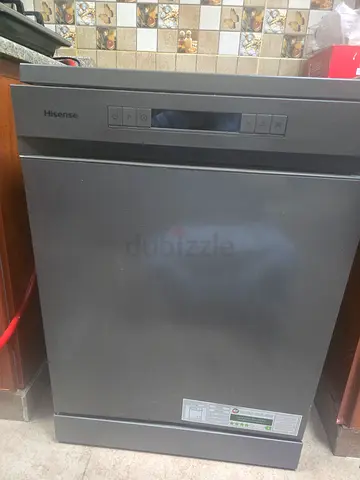 Hisense Stainless Steel Built-in Dishwasher - Good Condition