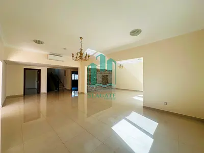 5 bedroom independent villa | Close to beach