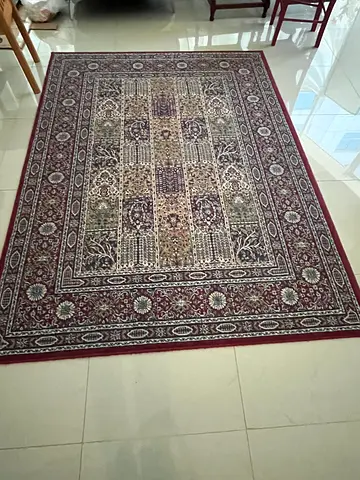 Carpet- 2.3m x 1.7m