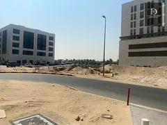 For sale in Sharjah Al Falah Area Residential / Commercial Plot Land Area: 5,000 sq. ft. Prime locat
