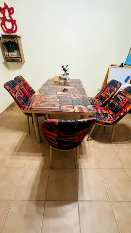 6 seater extendable dining set