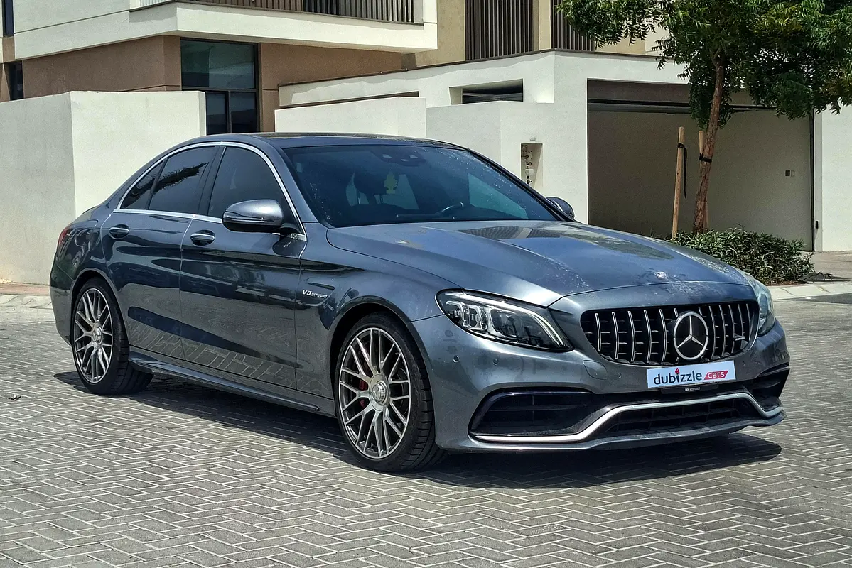 Mercedes-Benz C-Class 2019 — photo 1 of 16
