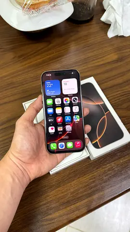 iPhone 16 Pro 256gb Desert Titanium