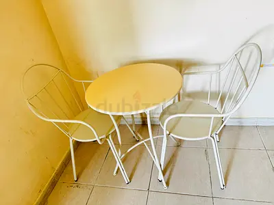 White Metal Bistro Set - Round Table with 2 Chairs