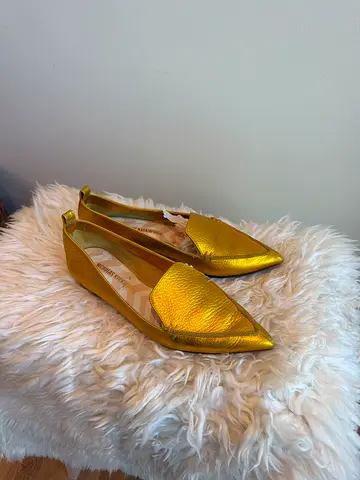 Gold Pointed Slingback Flats - Women’s Size 36
