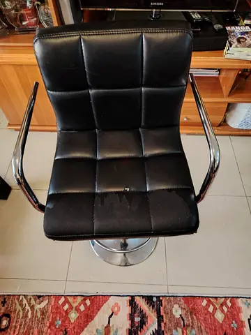 Used Black Faux Leather Swivel Dining/Bar Chair with Armrests