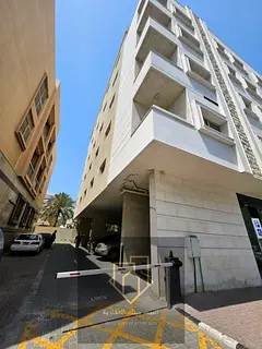 Prime location | Nearly new building | Ready and profitable investment | Competitive price