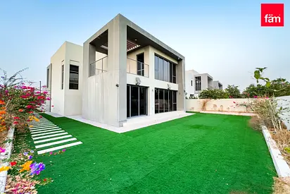 Unfurnished | Prime Location | Vacant | Upgraded