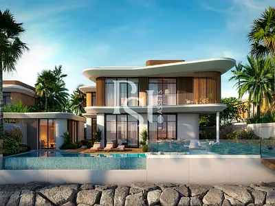 Luxurious Villa | Canal View | Great Investment