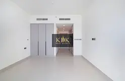 Best Deal | Fitted Kitchen | Spacious Unit