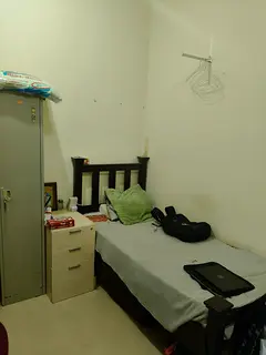 Bed space available shabiya 9