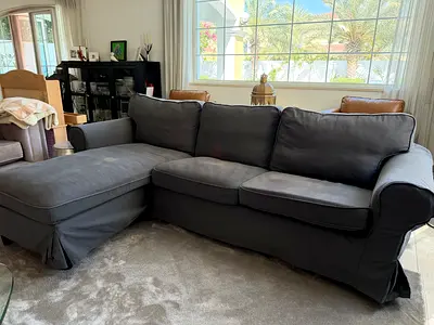 Grey L-shaped Slipcover Sofa with Chaise - Comfortable 3-Seater