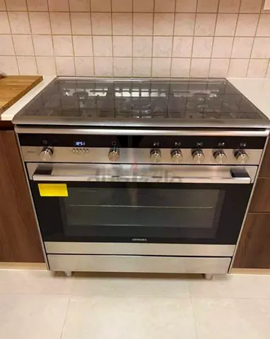 .Siemens Italian iQ700 Top 5 Burner Gas Down Oven Electric Cooker Range Size 90cm