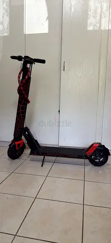 Electric Kick Scooter — Compact Foldable E-Scooter
