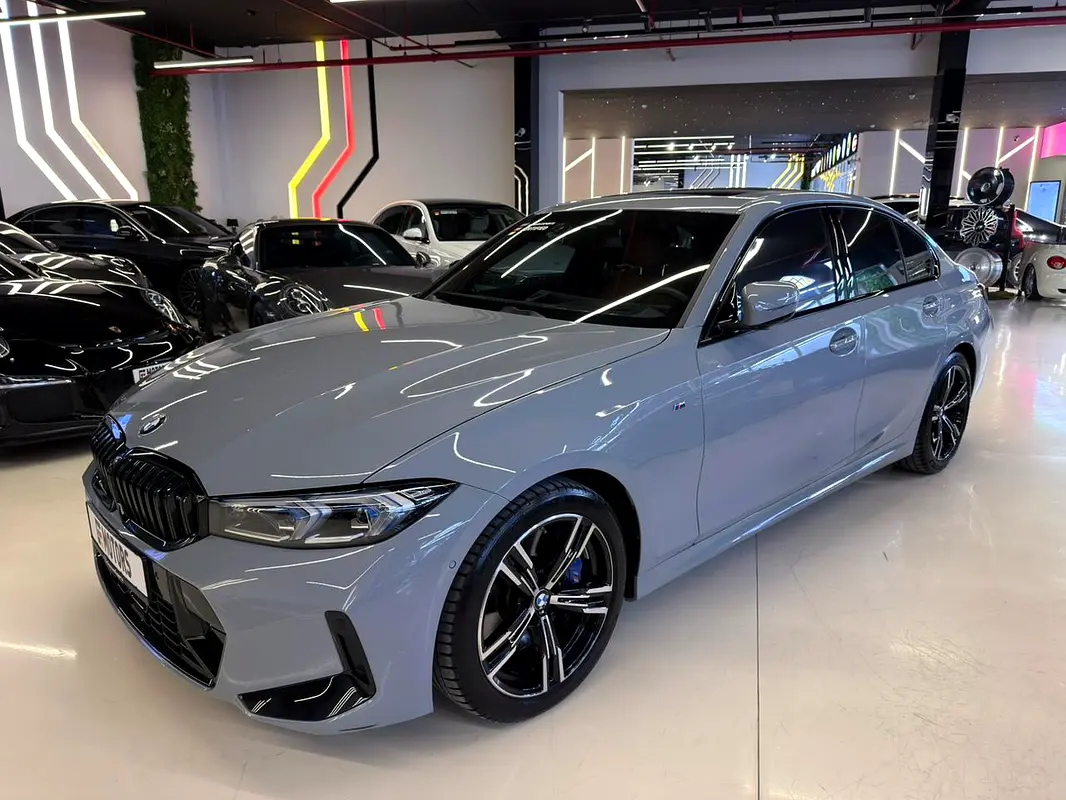 BMW 3-Series 2024 — photo 1 of 16