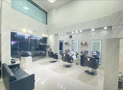 فرصة استثمار صالون حلاقة في المويهات 3 دخل شهري ثابت ترخيص وعقد قائمين سعر البيع 40 ألف