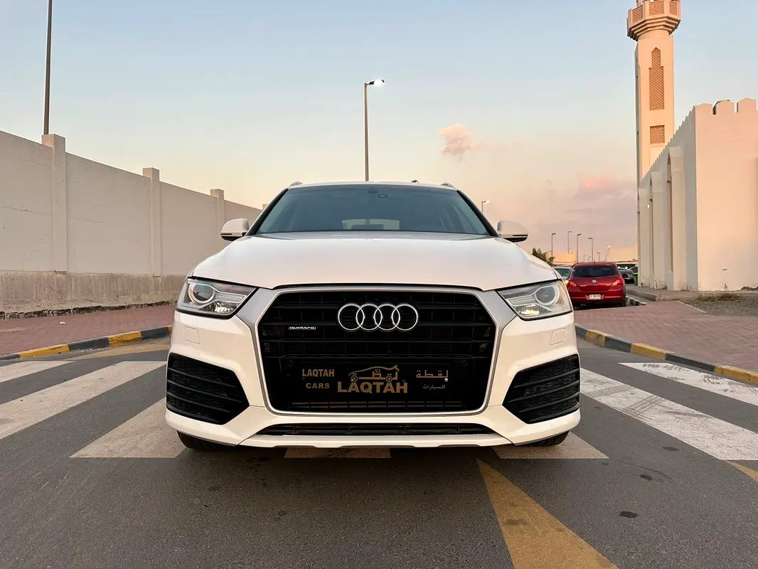 Audi Q3 2018 — photo 1 of 14