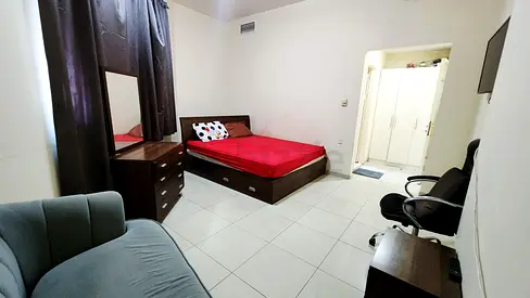 Room available for family Direct