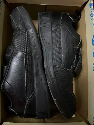 Black casual slip-on shoes - used, size 30 US