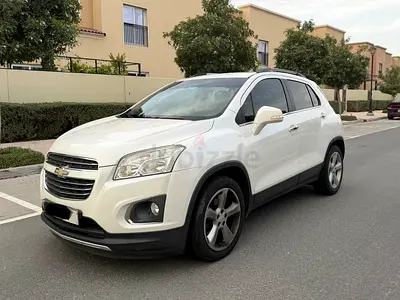 Selling my lovely 2016 Chevrolet trax LTZ full option top of the line, brown leather GCC